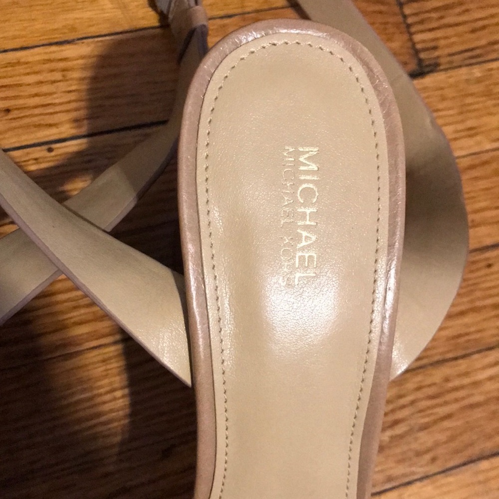 Micheals Kors Leonora Ankle Strap Platform Sandal - Picture 5 of 7